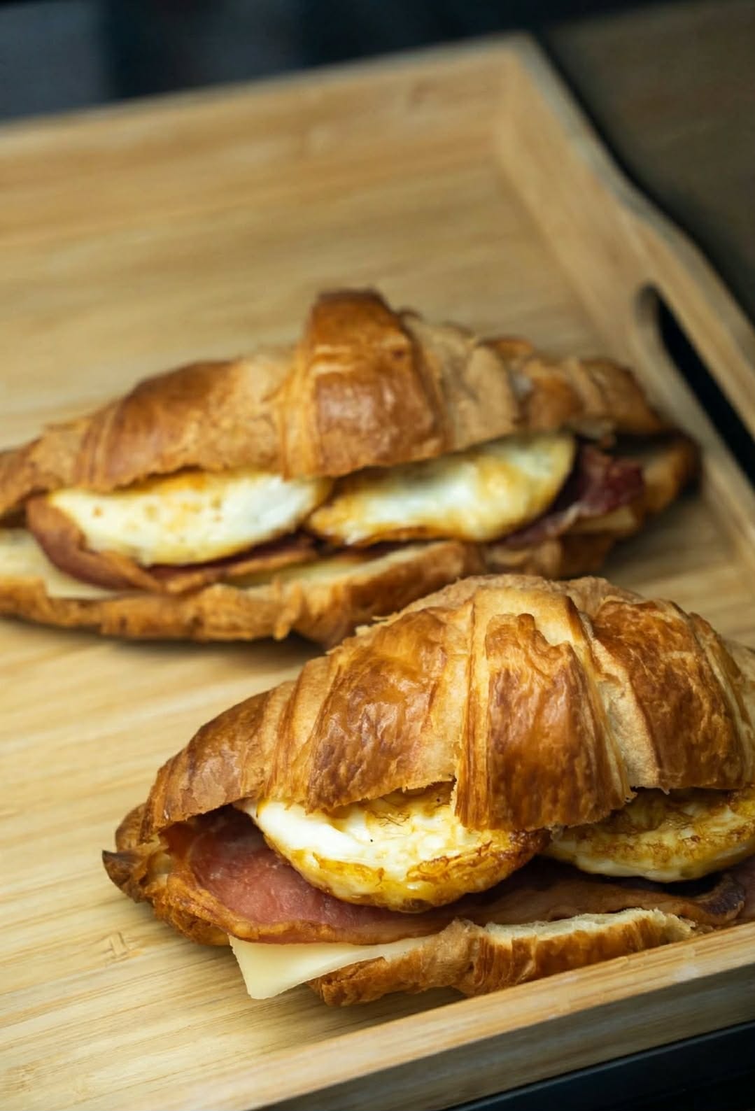 In Roma Coffee in Banbury you can find coffee, tea, Cakes, Sandwiches, Snacks, Salads, Croissants, breakfast, brunch, lunch! VISIT US!